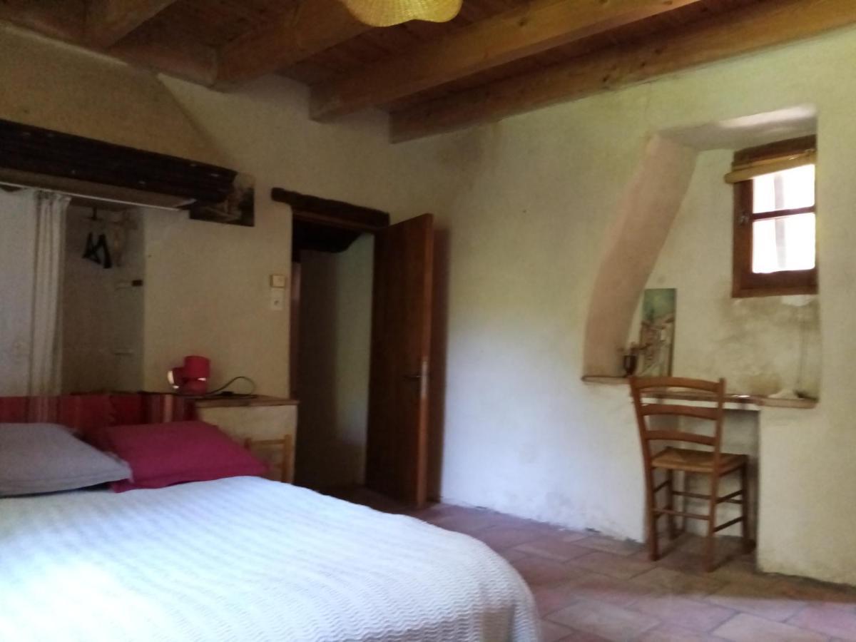 Bed and Breakfast Mas Des Nabieres Saint-Martial  Екстер'єр фото