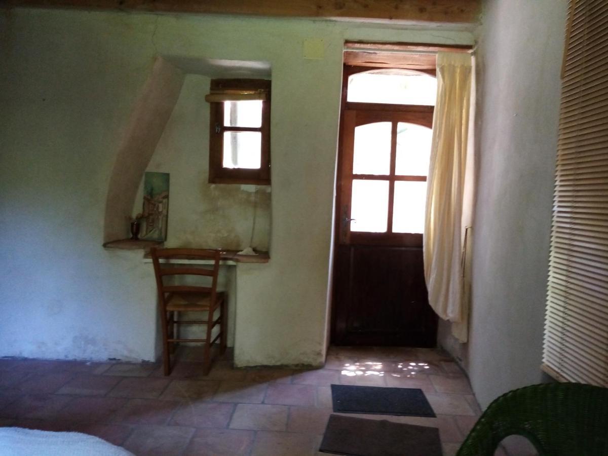 Bed and Breakfast Mas Des Nabieres Saint-Martial  Екстер'єр фото