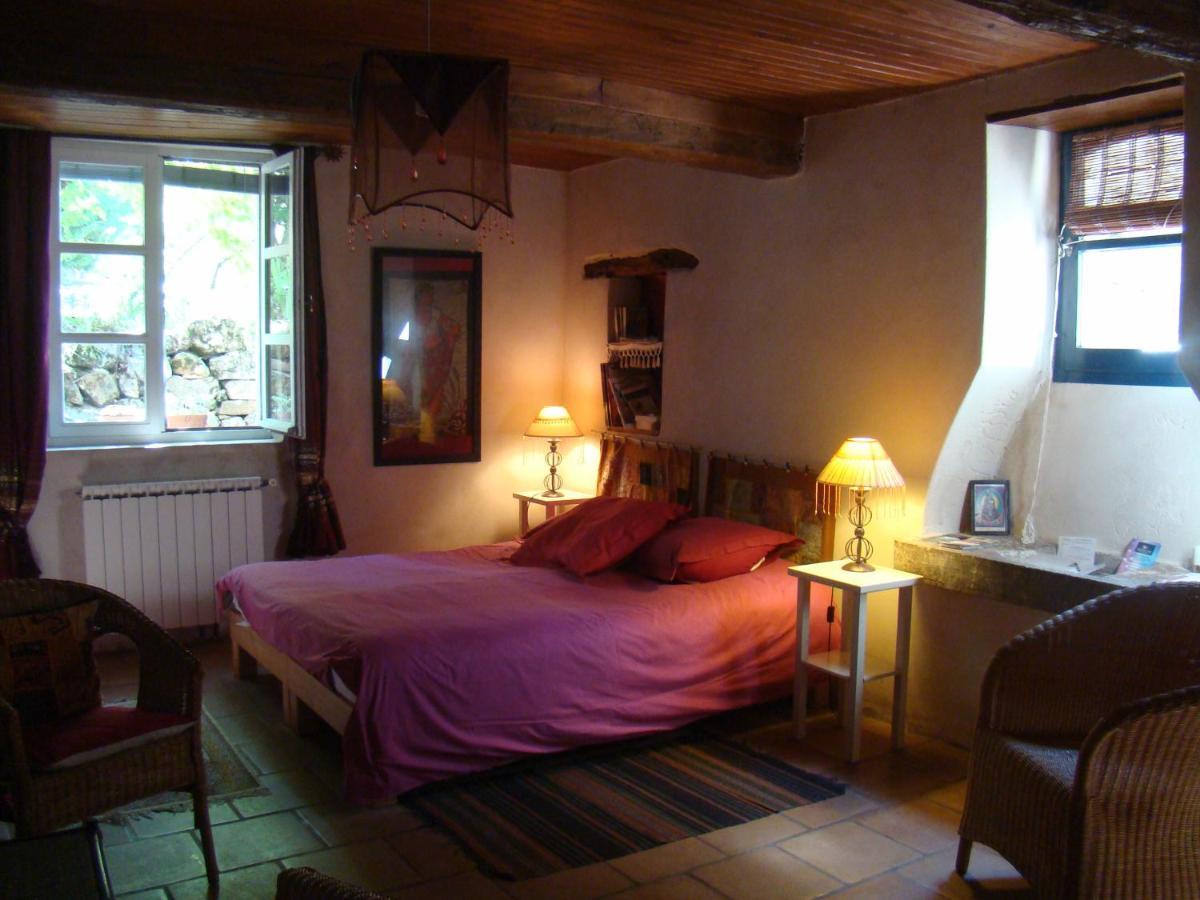 Bed and Breakfast Mas Des Nabieres Saint-Martial  Екстер'єр фото