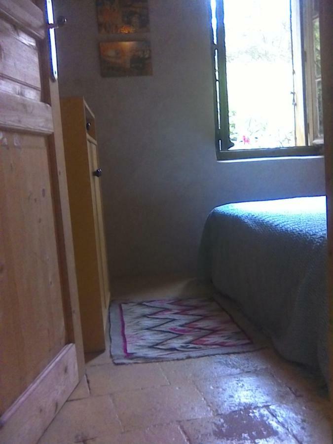 Bed and Breakfast Mas Des Nabieres Saint-Martial  Екстер'єр фото